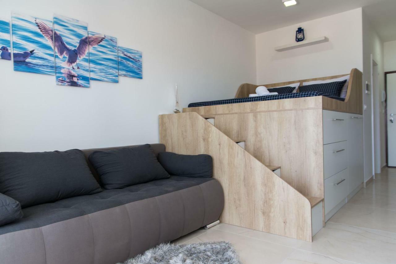 Kaštela Apartment Quarko מראה חיצוני תמונה