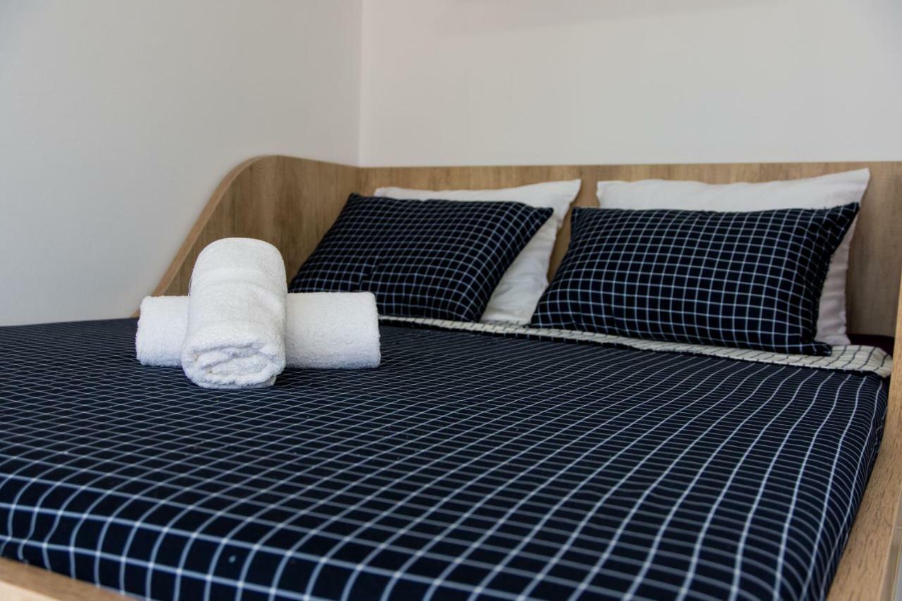 Kaštela Apartment Quarko מראה חיצוני תמונה